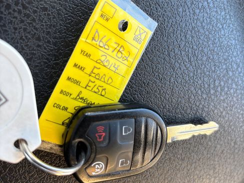 Used 2014 Ford F150 FX4 w/ Equipment Group 402A Luxury image 26