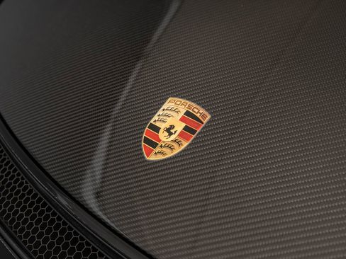 Certified 2024 Porsche 718 Cayman GT4 RS RWD image 15