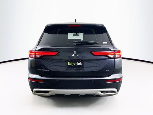 Used 2024 Mitsubishi Outlander SE image 7