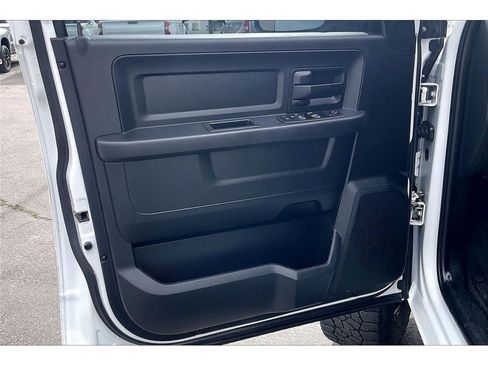 Used 2017 RAM 2500 Tradesman w/ Popular Equipment Group AWD/4WD image 23