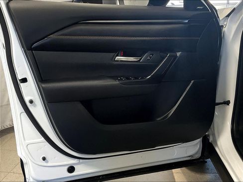 Used 2023 MAZDA CX-50 AWD 2.5 S w/ Cargo Package image 9