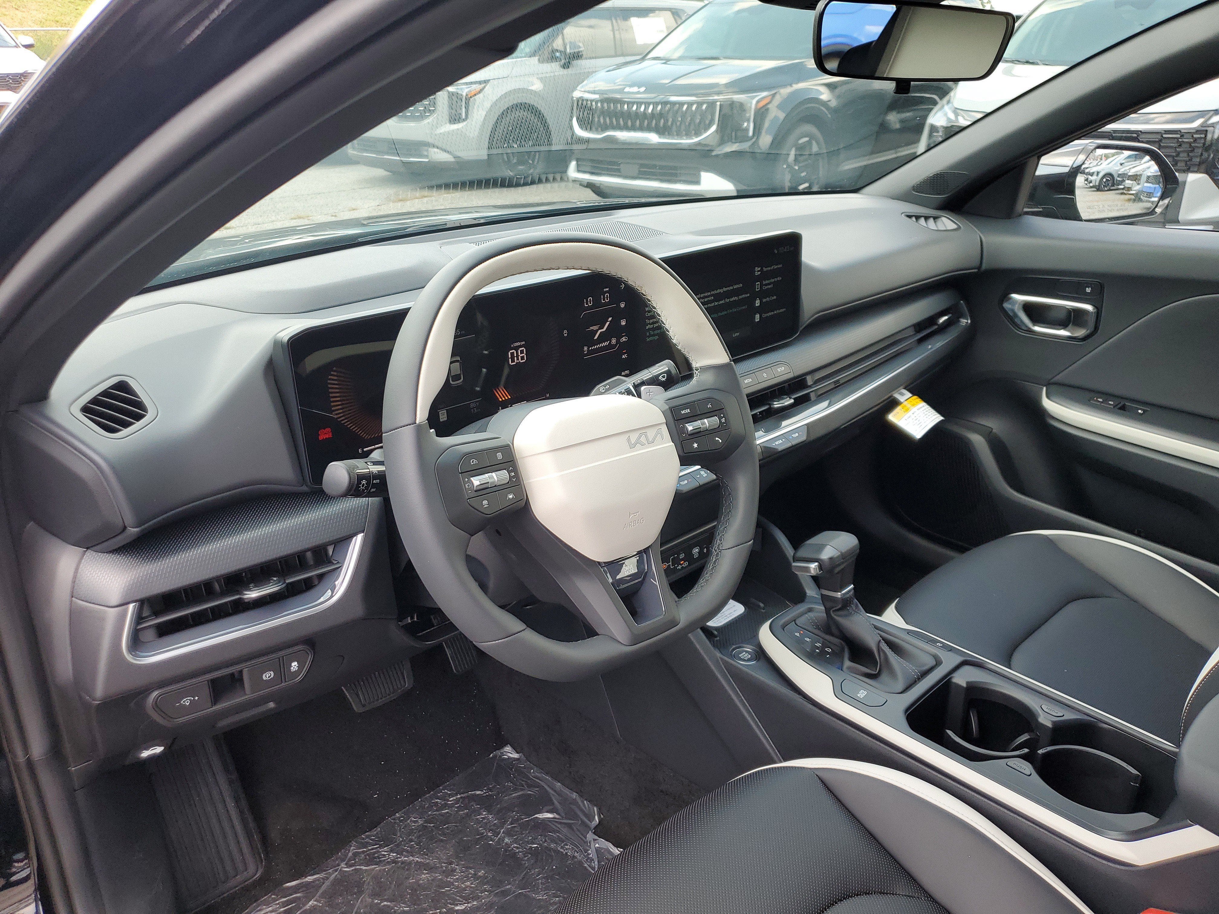 New 2026 Kia K4 EX FWD image 18