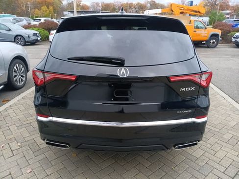 Used 2023 Acura MDX SH-AWD image 5