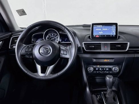 Used 2014 MAZDA MAZDA3 i Touring w/ Technology Package FWD image 11
