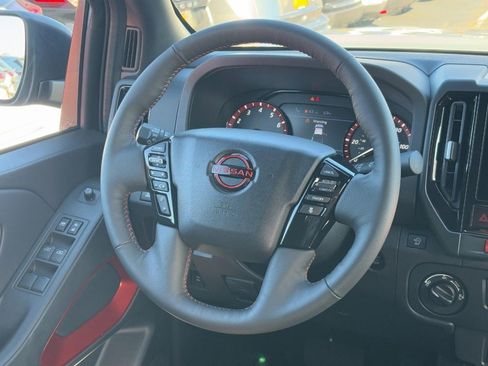 New 2026 Nissan Frontier PRO-4X w/ Pro-4x Convenience Package image 7