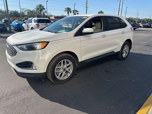 Certified 2024 Ford Edge SEL w/ Convenience Package image 8