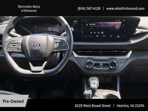 Used 2024 Buick Envista Preferred w/ Convenience I Package FWD image 18