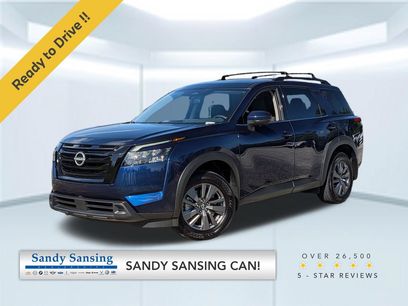 Certified 2025 Nissan Pathfinder SV w/ Black Appearance Package
