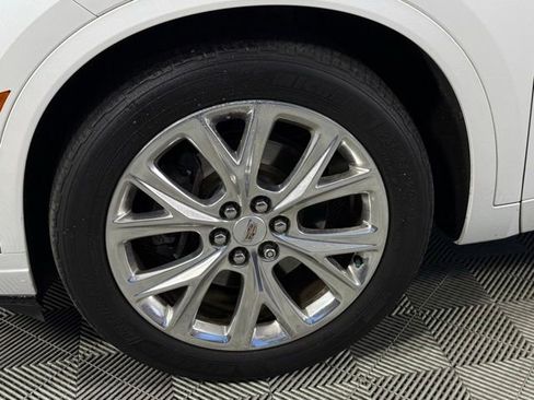 Used 2020 Cadillac XT6 Premium Luxury image 11