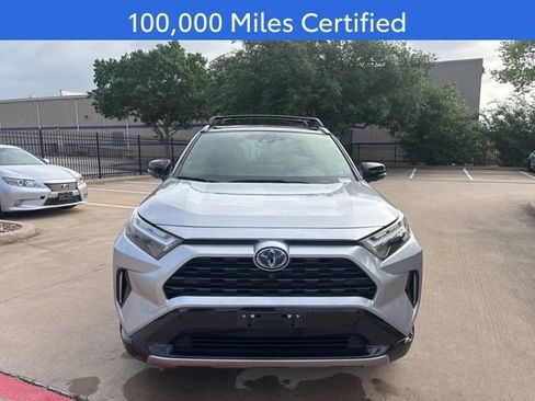 Used 2023 Toyota RAV4 XSE AWD/4WD image 2