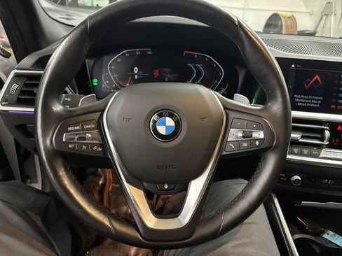 Used 2021 BMW 330i xDrive Sedan w/ Premium Package AWD/4WD image 22