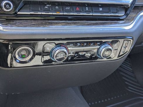 Used 2024 GMC Sierra 1500 Elevation AWD/4WD image 24