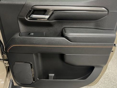 Used 2023 GMC Sierra 1500 AT4 w/ Technology Package image 45