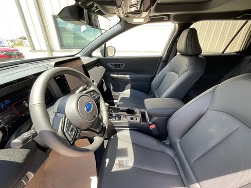 Used 2026 Subaru Outback Limited AWD/4WD image 44