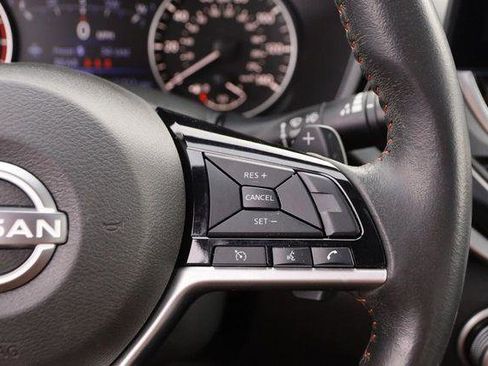 Used 2024 Nissan Altima 2.5 SR w/ SR Premium Package image 13