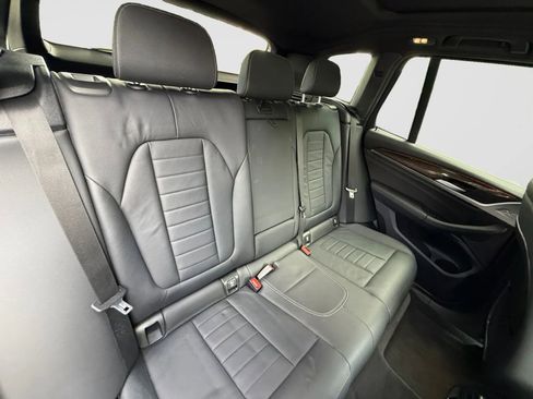 Used 2019 BMW X3 xDrive30i w/ Driving Assistance Package AWD/4WD image 18