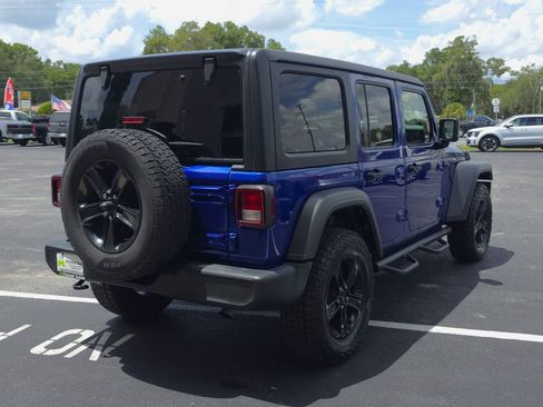 Used 2020 Jeep Wrangler Unlimited Sport AWD/4WD image 5