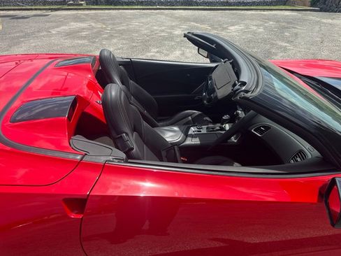 Used 2015 Chevrolet Corvette Stingray Convertible w/ 2LT Preferred Equipment Group RWD image 16
