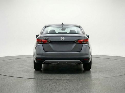 Used 2025 Nissan Versa SV image 7