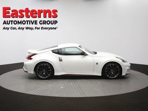 Used 2020 Nissan 370Z NISMO RWD image 45