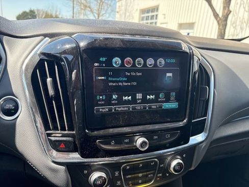 Used 2018 Chevrolet Traverse Premier w/ LPO, Floor Liner Package image 15