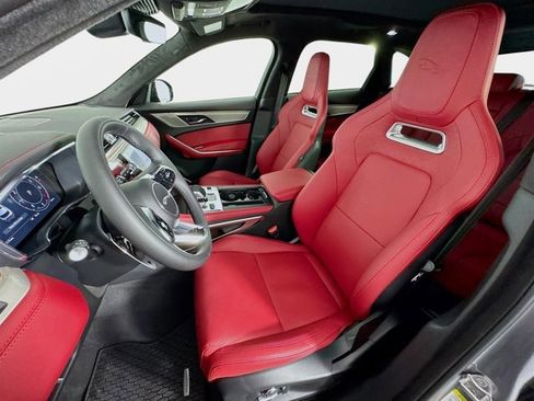 Used 2026 Jaguar F-PACE R-Dynamic S image 11
