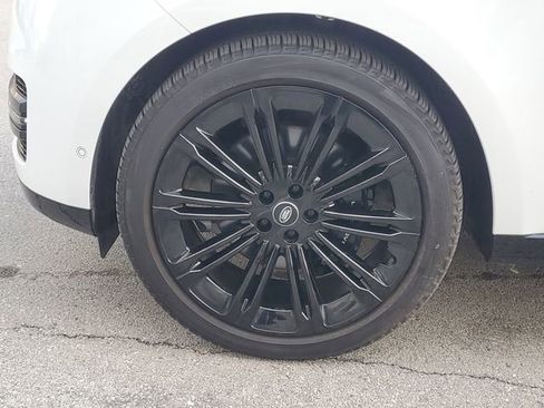 Certified 2023 Land Rover Range Rover Long Wheelbase SE image 13