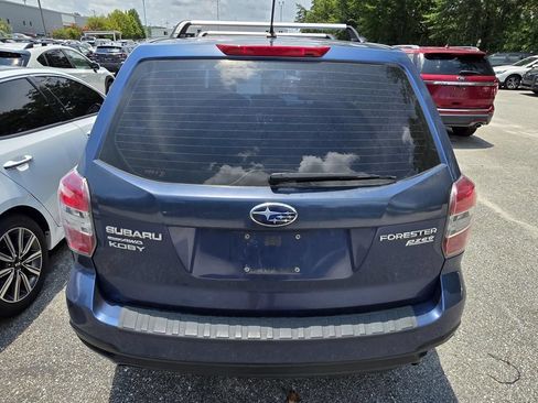 Used 2014 Subaru Forester 2.5i w/ Popular Package #1 AWD/4WD image 3