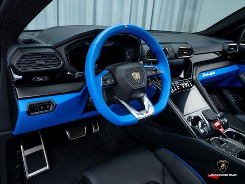 Used 2024 Lamborghini Urus S AWD/4WD image 24