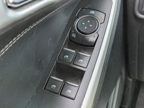 Certified 2022 Ford Explorer XLT image 20