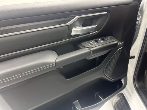 New 2026 RAM 1500 4x4 Crew Cab image 6