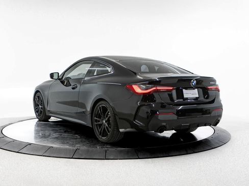 Used 2023 BMW 430i Coupe w/ M Sport Package RWD image 3