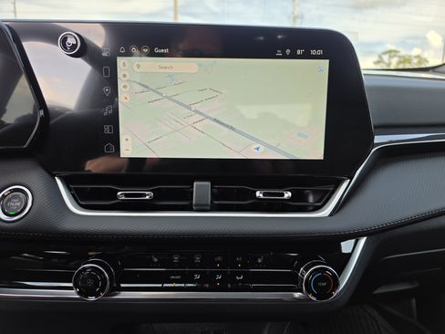 New 2026 Chevrolet Equinox LT FWD image 25