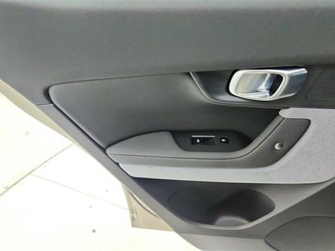 Used 2022 Polestar Polestar 2 Long Range Dual Motor w/ Plus Package image 30