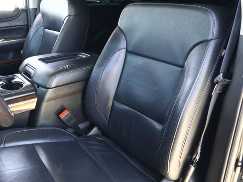 Used 2018 Chevrolet Tahoe LT RWD image 17