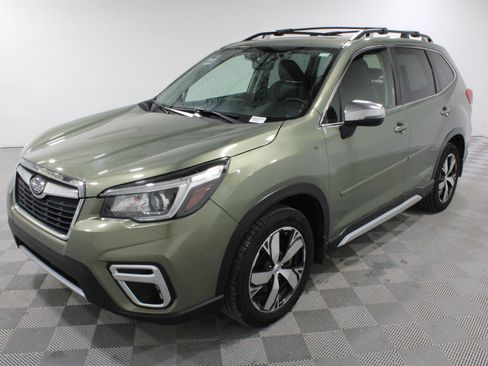Used 2020 Subaru Forester Touring AWD/4WD image 32