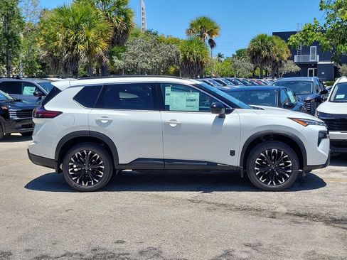 New 2026 Nissan Rogue Dark Armor FWD image 8