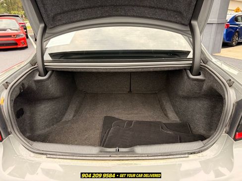 Used 2019 Dodge Charger Scat Pack RWD image 33
