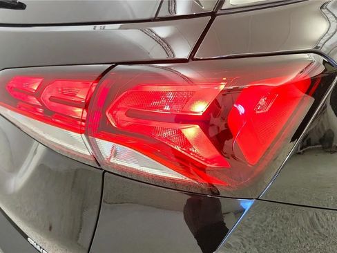 Used 2024 Chevrolet Equinox LT w/ LPO, Floor Liner Package AWD/4WD image 15