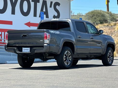Used 2021 Toyota Tacoma TRD Sport AWD/4WD image 5