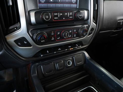 Used 2015 GMC Sierra 1500 SLE AWD/4WD image 15