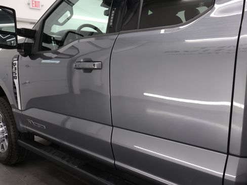 Used 2023 Ford F350 Lariat AWD/4WD image 34