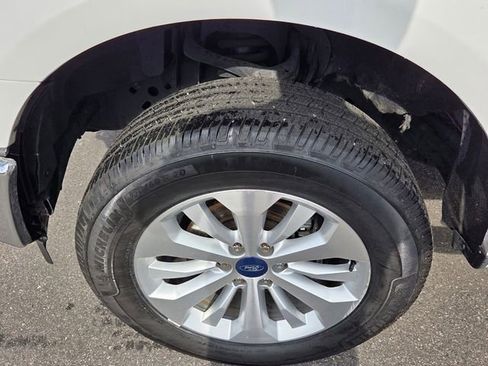 Used 2017 Ford F150 XLT image 21