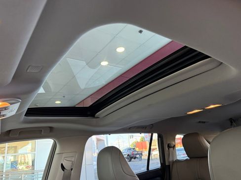 Certified 2022 Toyota Highlander XLE image 23