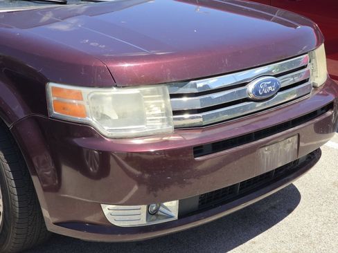 Used 2011 Ford Flex SE FWD image 9