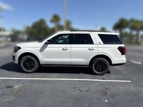 Used 2023 Ford Expedition Timberline AWD/4WD image 8