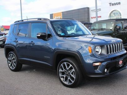 Used 2022 Jeep Renegade Limited w/ Sun, Sound & Wheels Group