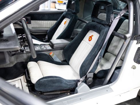 Used 1989 Chevrolet Camaro IROC-Z image 30