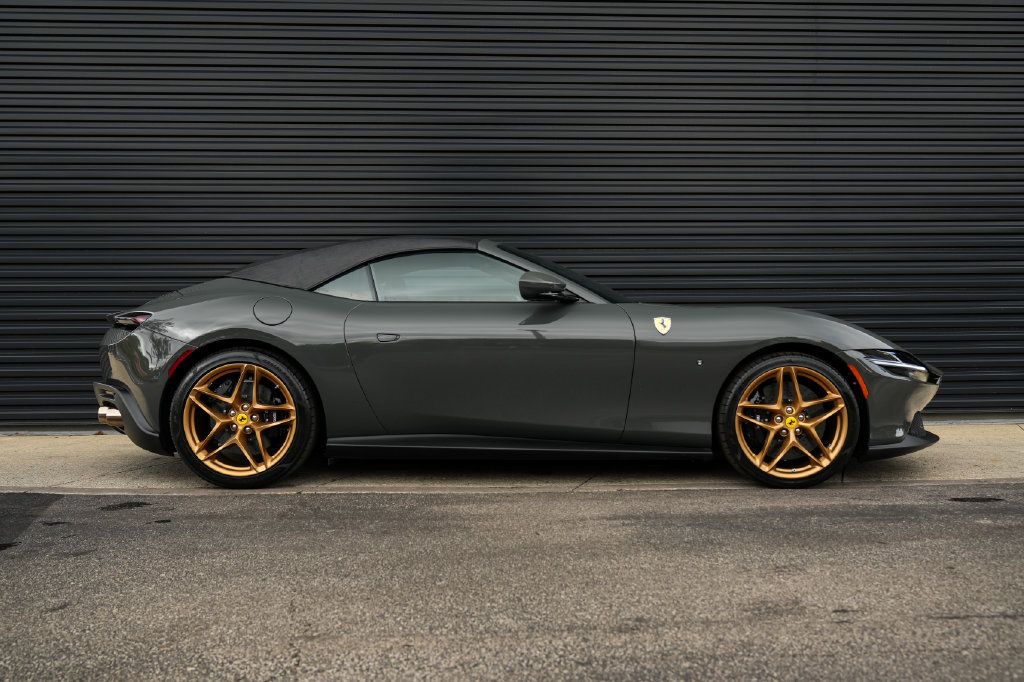 Used 2025 Ferrari Roma Spider RWD image 34