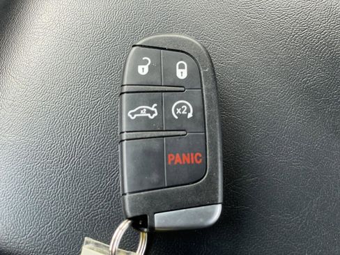 Certified 2022 Dodge Charger SXT image 26